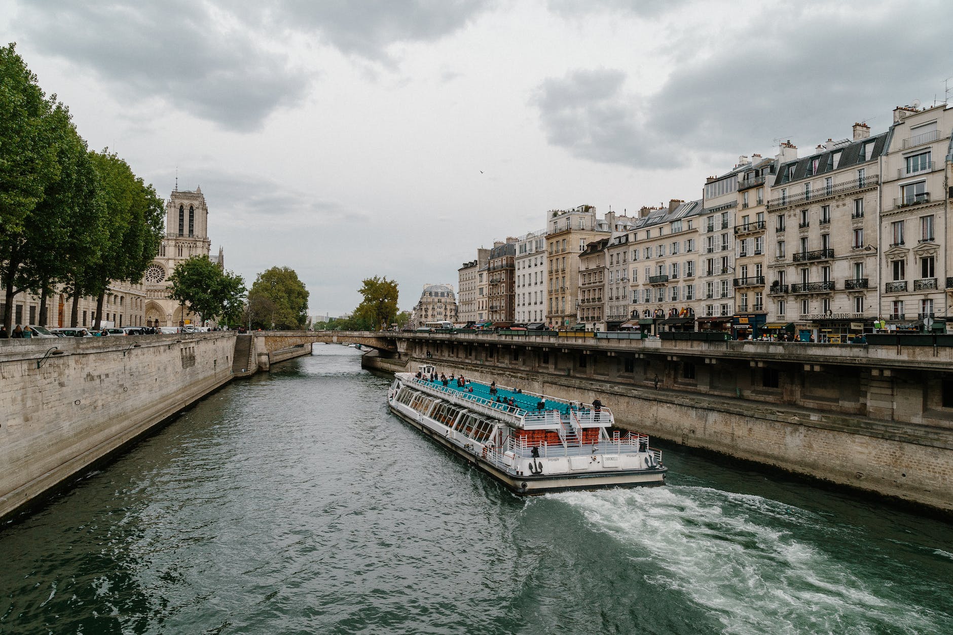 Croisière sur la Seine à Paris bon prix